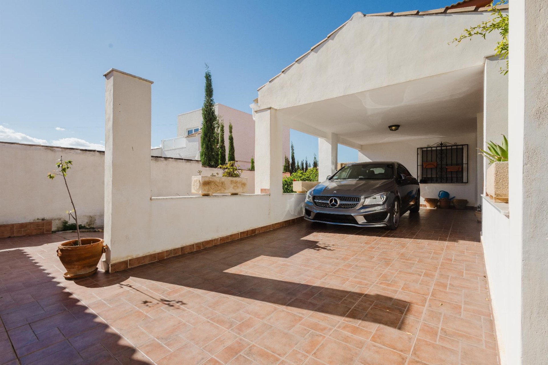 Återförsäljning - Villa -
Torrevieja - Costa Blanca