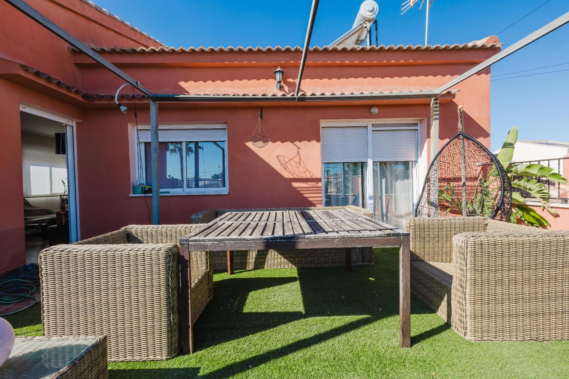 Återförsäljning - Villa -
Torrevieja - Costa Blanca