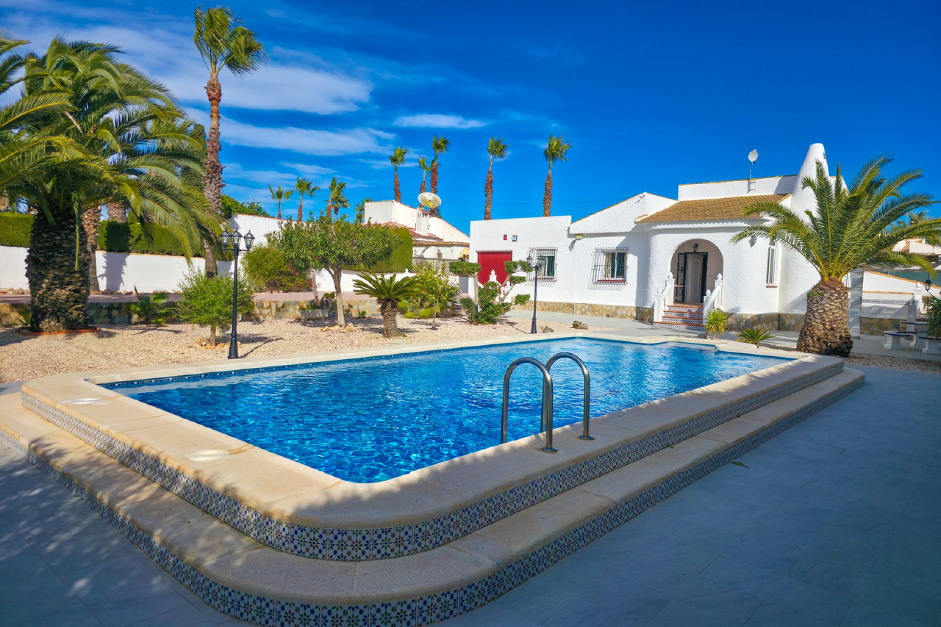 Återförsäljning - Villa -
Torrevieja - Costa Blanca