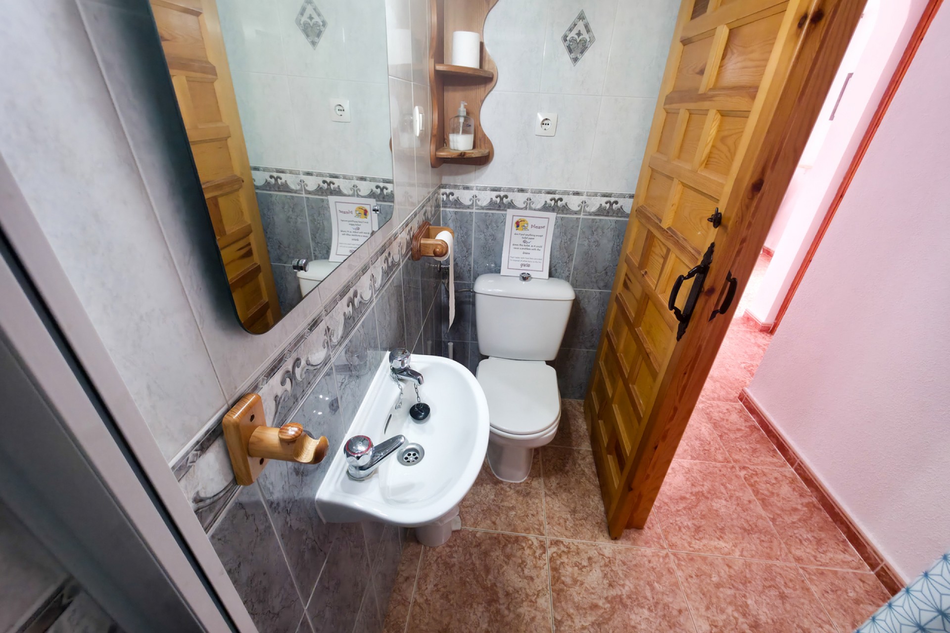 Återförsäljning - Villa -
Torrevieja - Costa Blanca