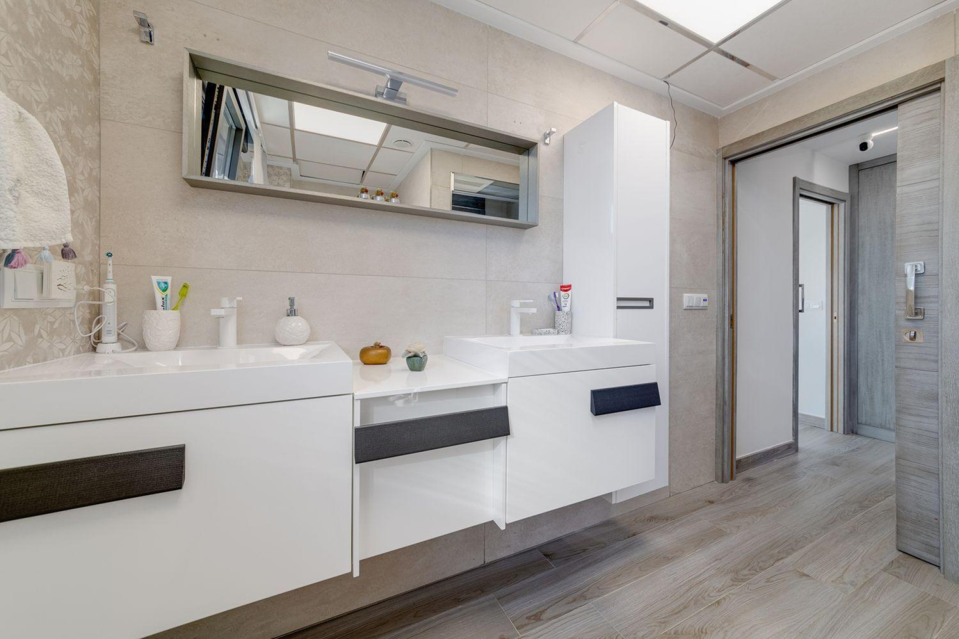 Återförsäljning - Villa -
Torrevieja - Costa Blanca