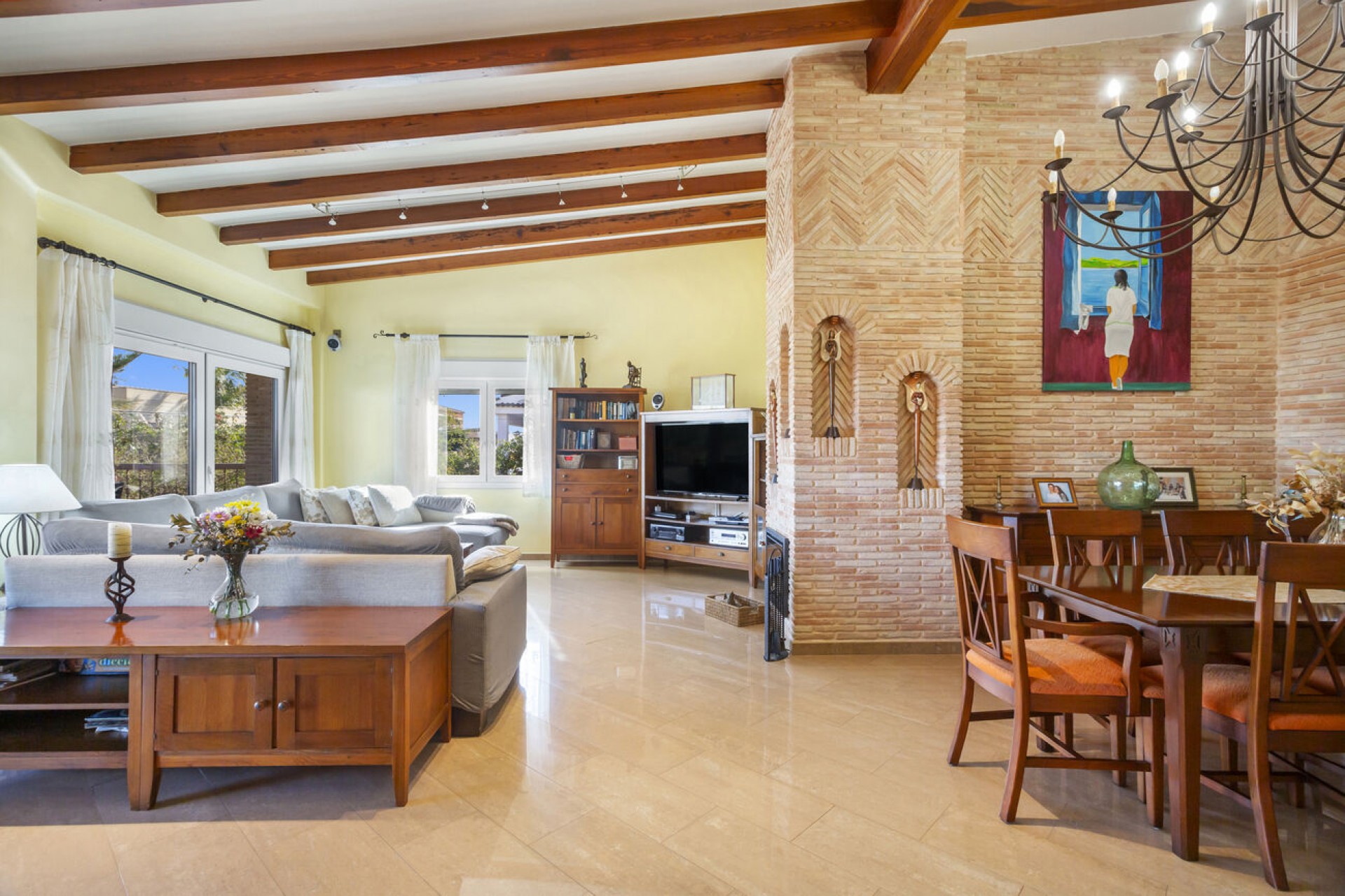 Återförsäljning - Villa -
Torrevieja - Costa Blanca