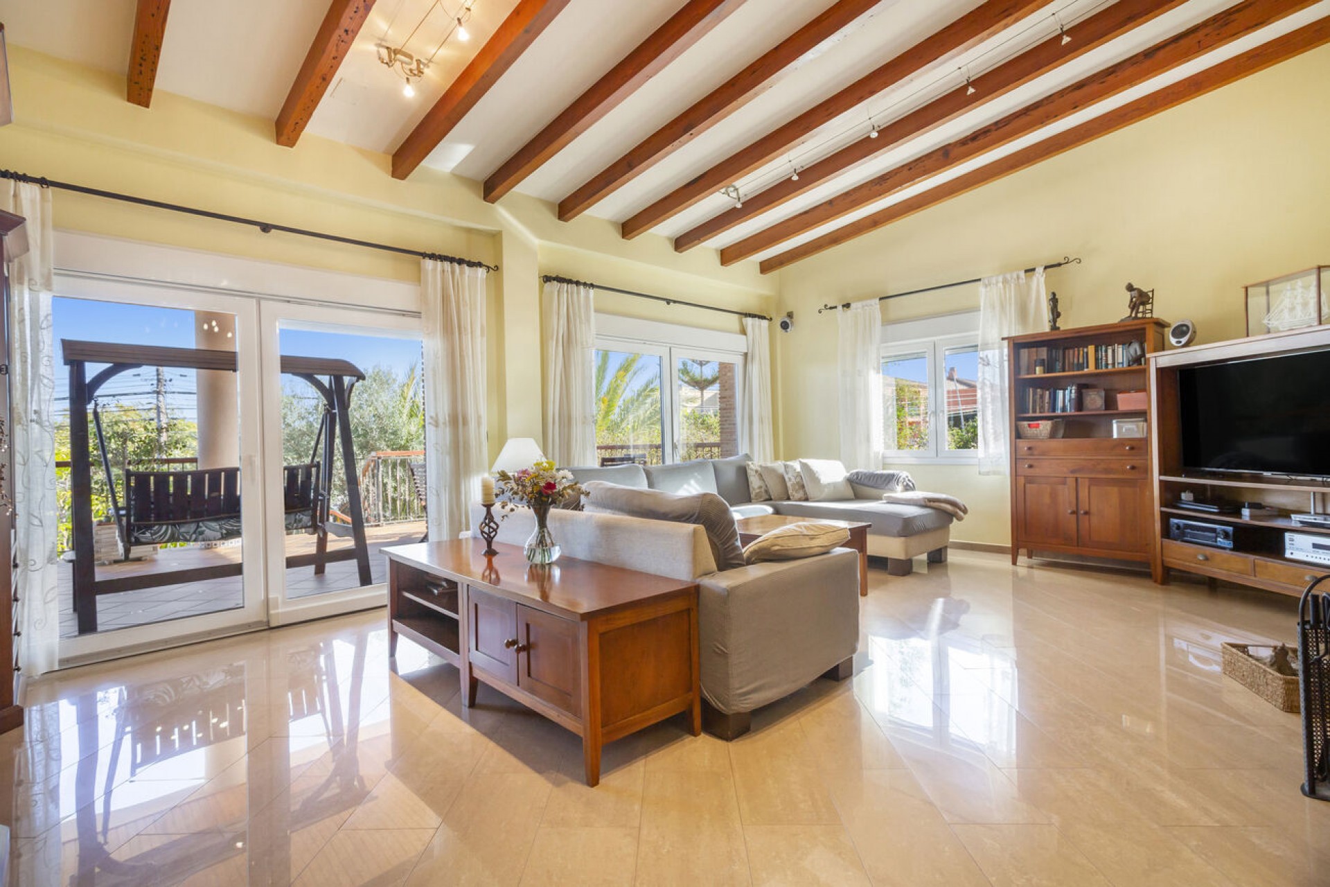 Återförsäljning - Villa -
Torrevieja - Costa Blanca