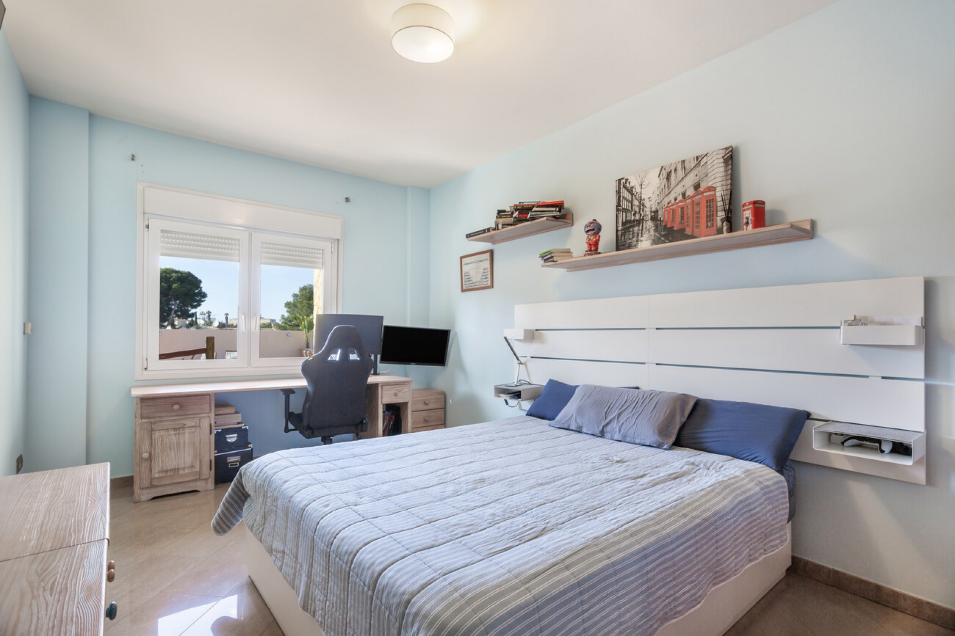 Återförsäljning - Villa -
Torrevieja - Costa Blanca