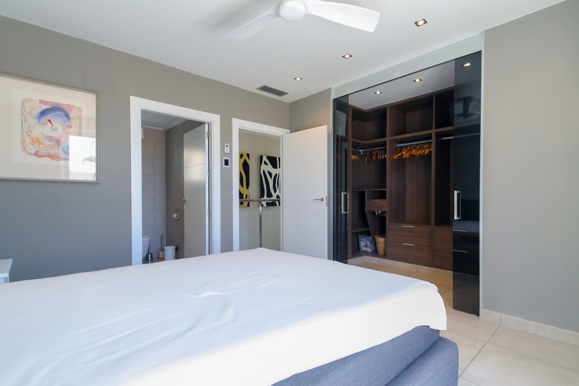 Återförsäljning - Villa -
Torrevieja - Costa Blanca