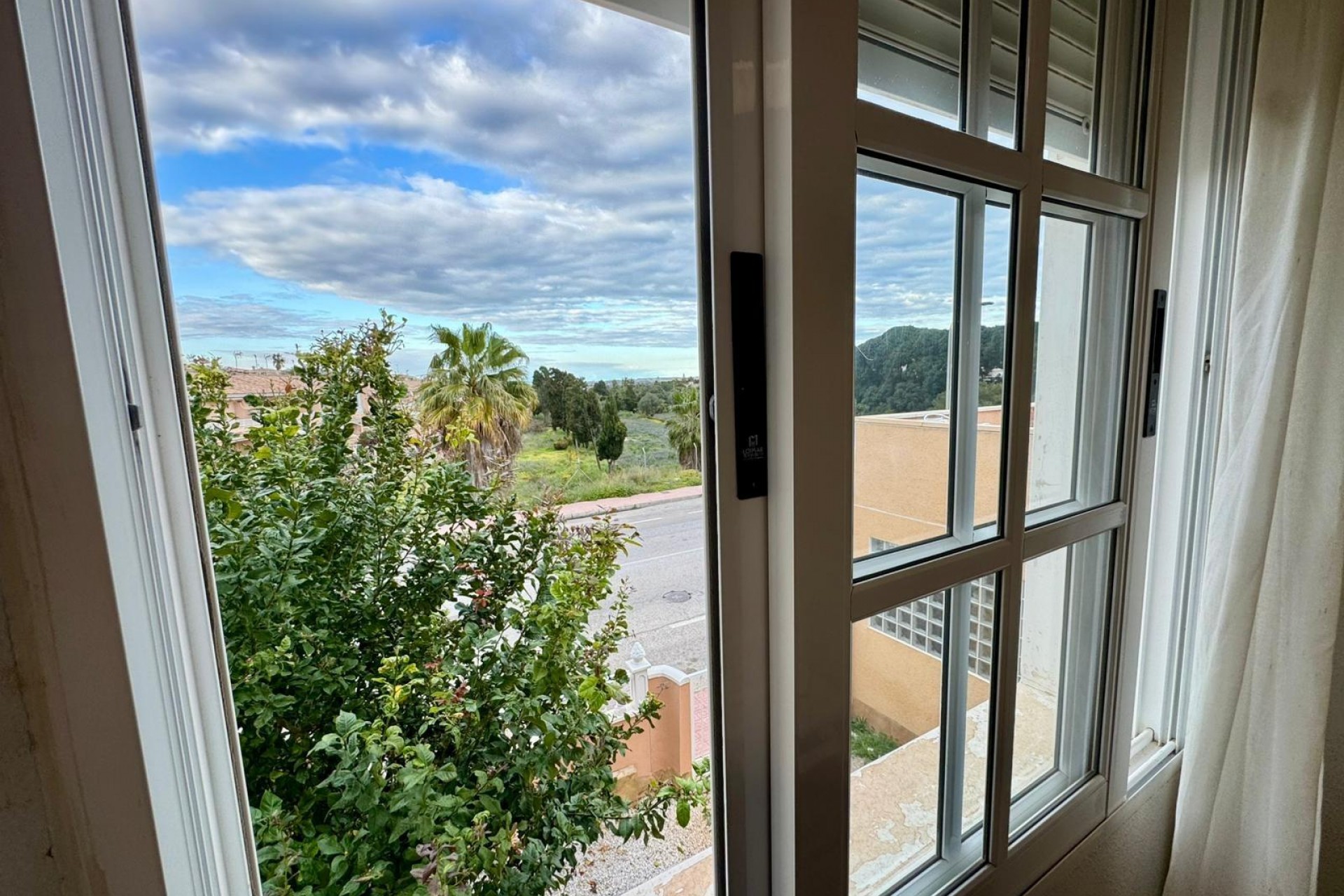 Återförsäljning - Villa -
Torrevieja - Costa Blanca