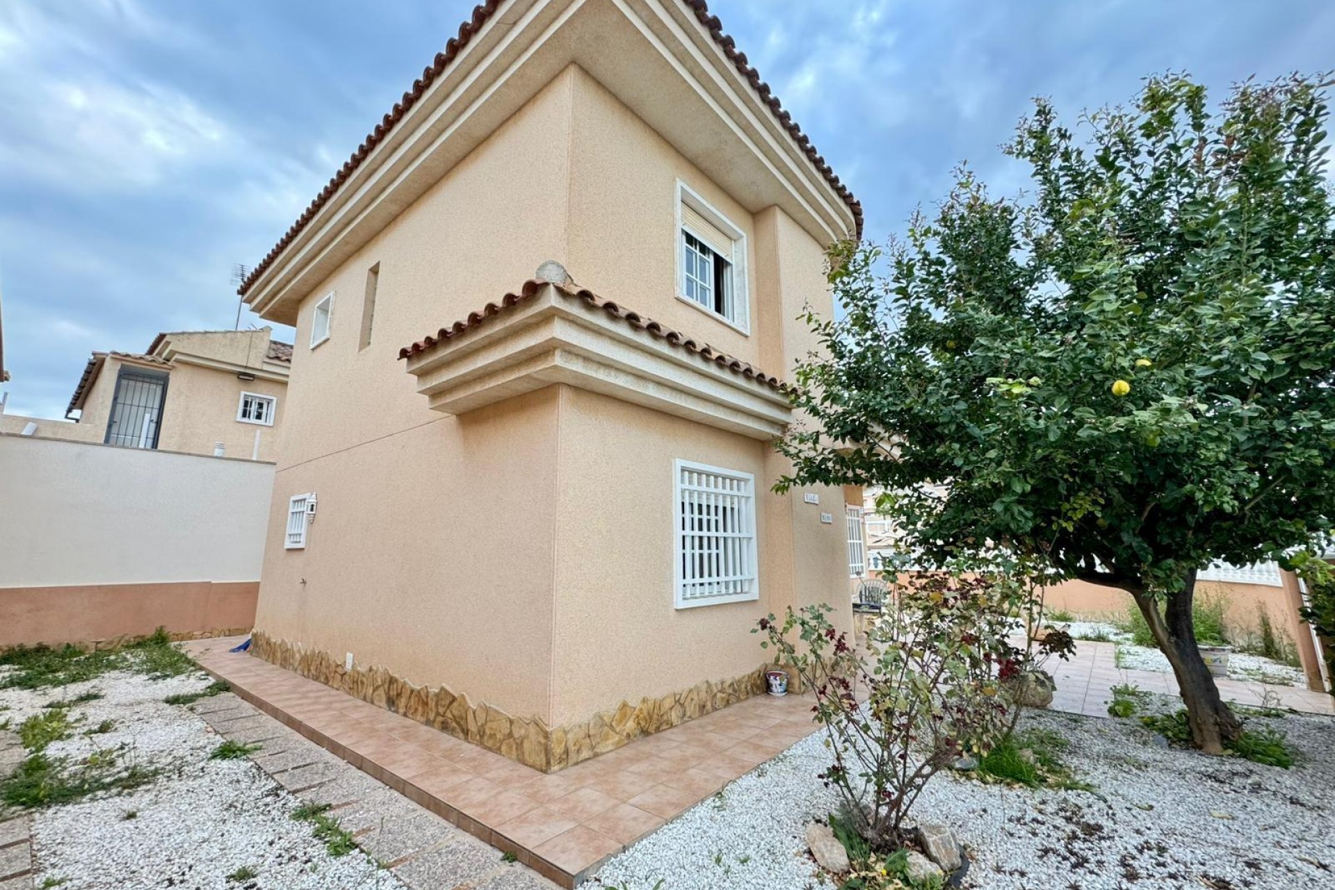 Återförsäljning - Villa -
Torrevieja - Costa Blanca