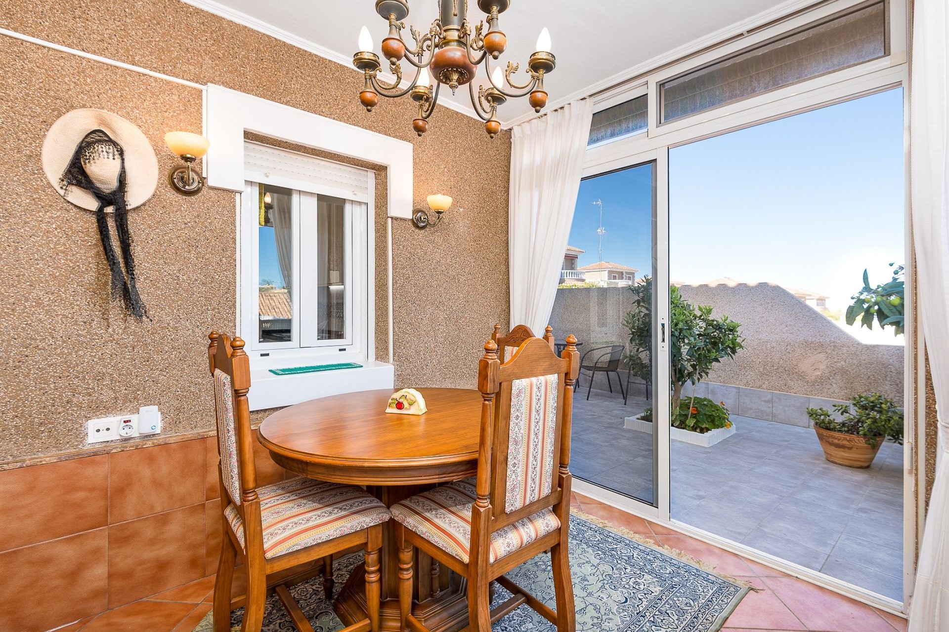 Återförsäljning - Villa -
Torrevieja - Costa Blanca