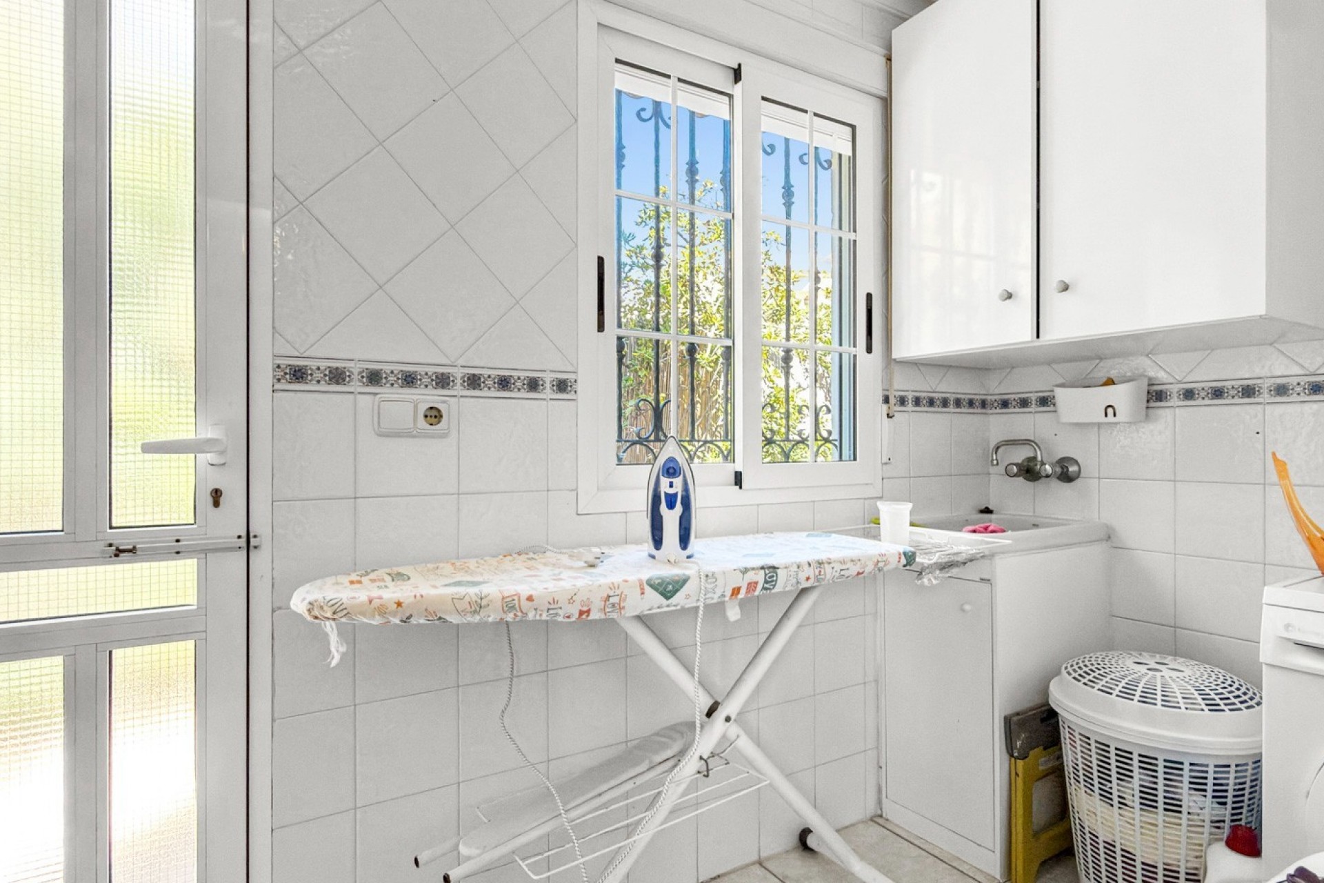 Återförsäljning - Villa -
Torrevieja - Costa Blanca