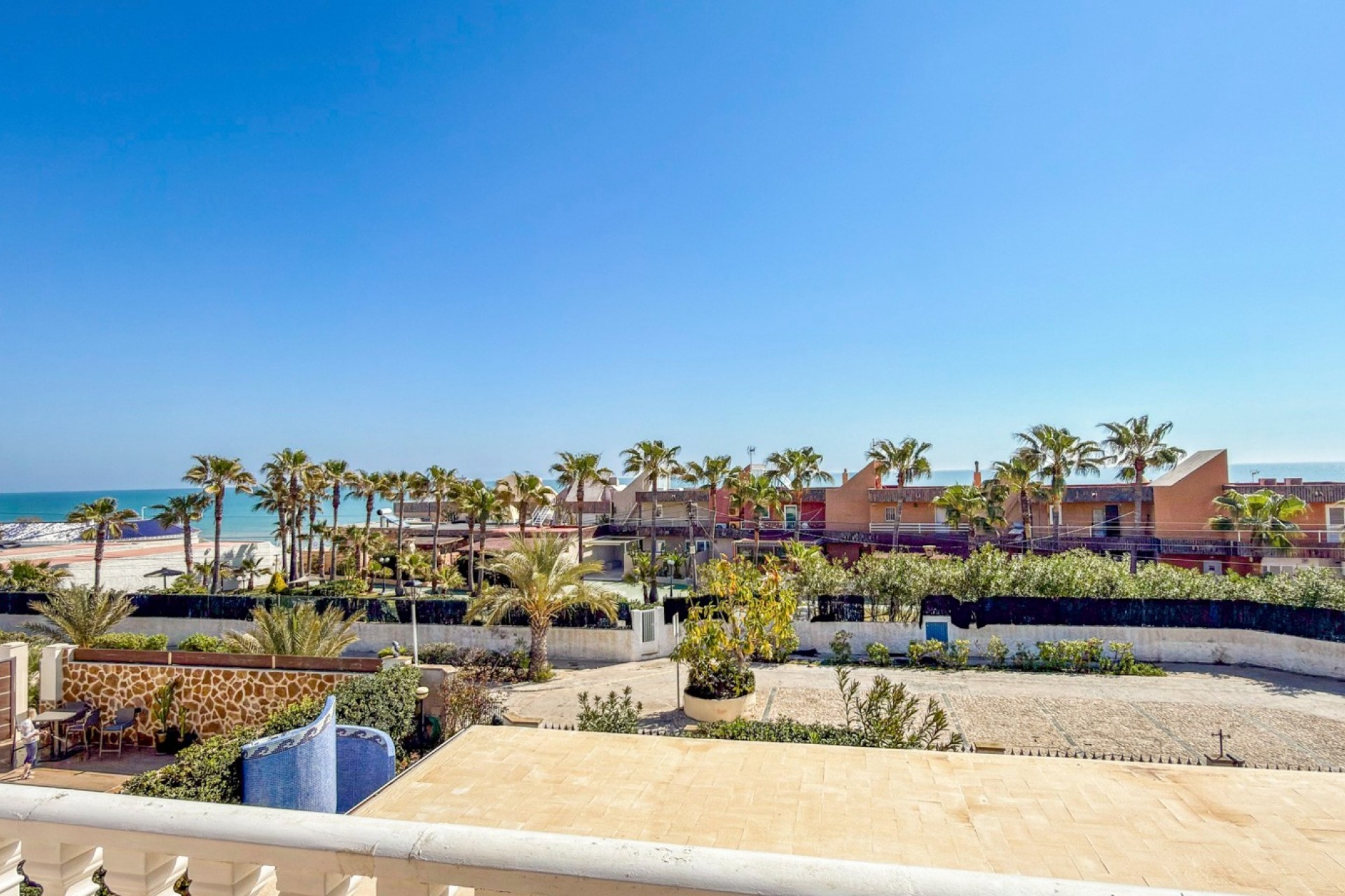 Återförsäljning - Villa -
Torrevieja - Costa Blanca