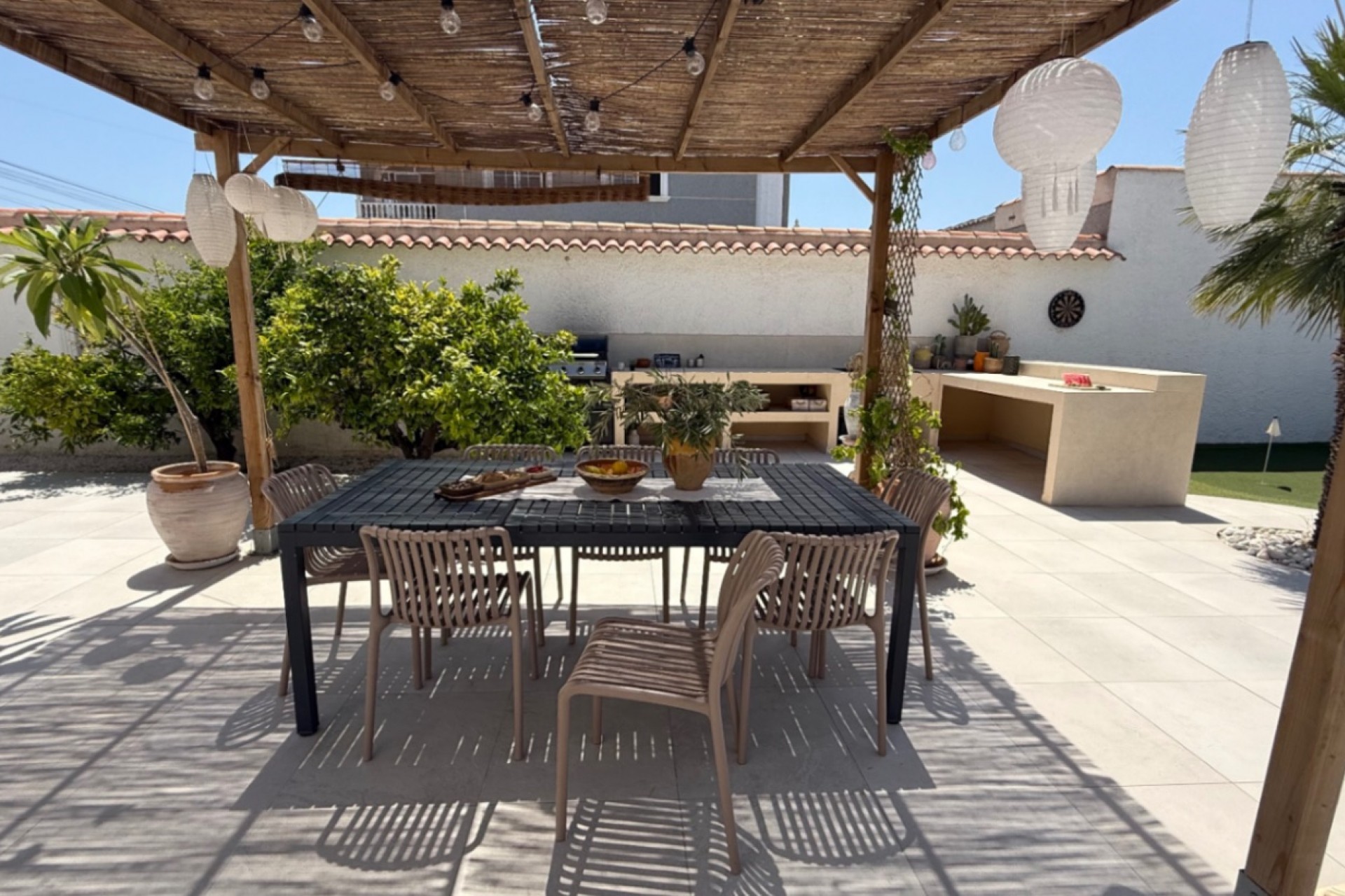 Återförsäljning - Villa -
Torrevieja - Costa Blanca