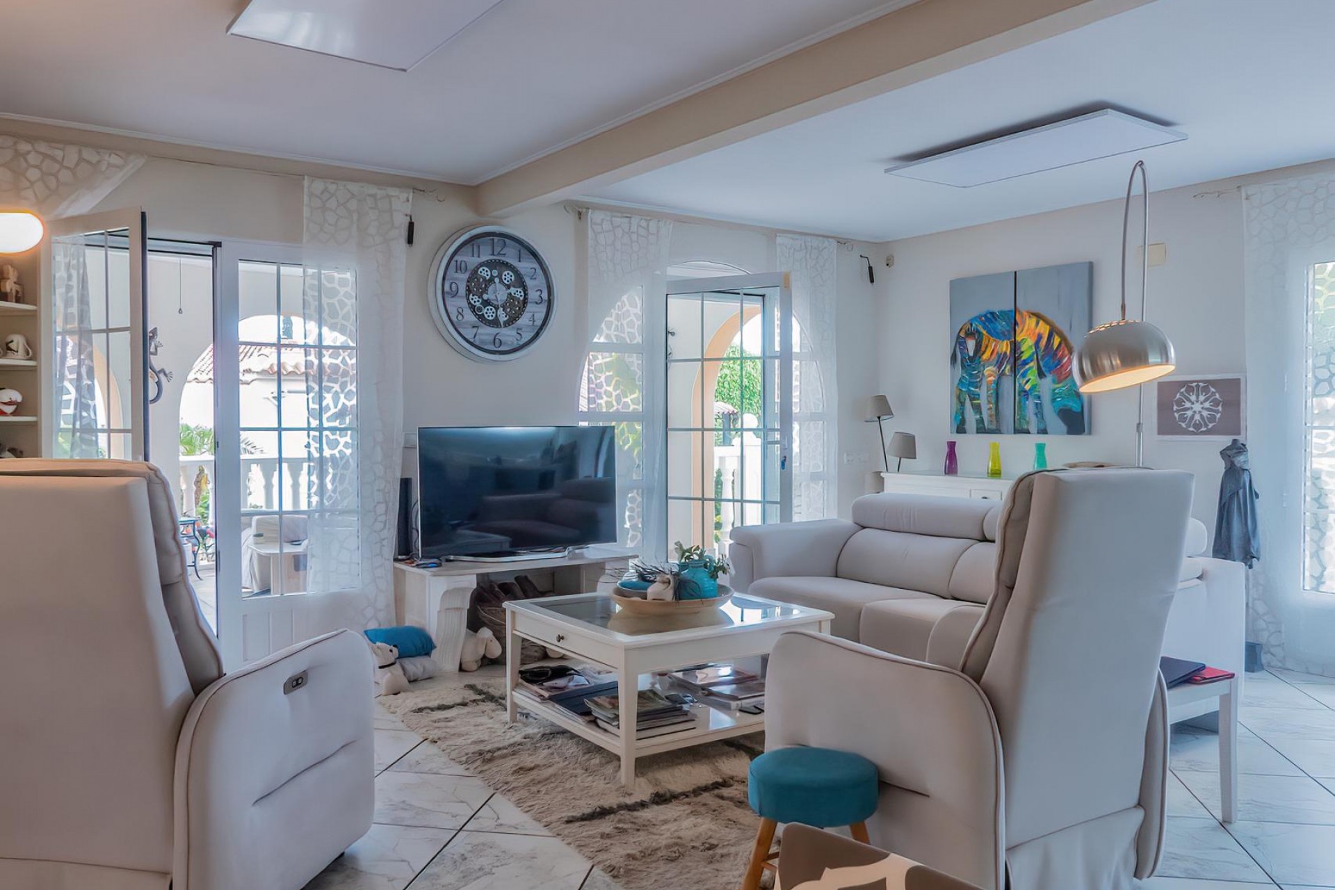 Återförsäljning - Villa -
Torrevieja - Costa Blanca