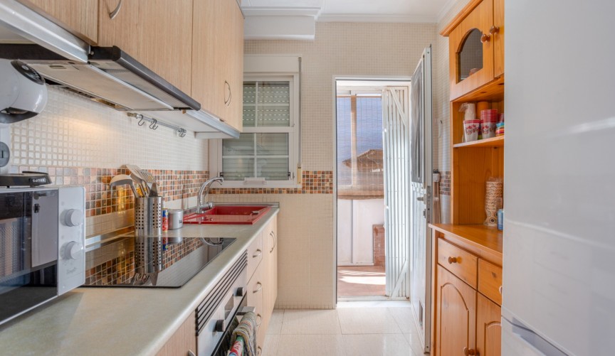 Återförsäljning - Villa -
Torrevieja - Costa Blanca