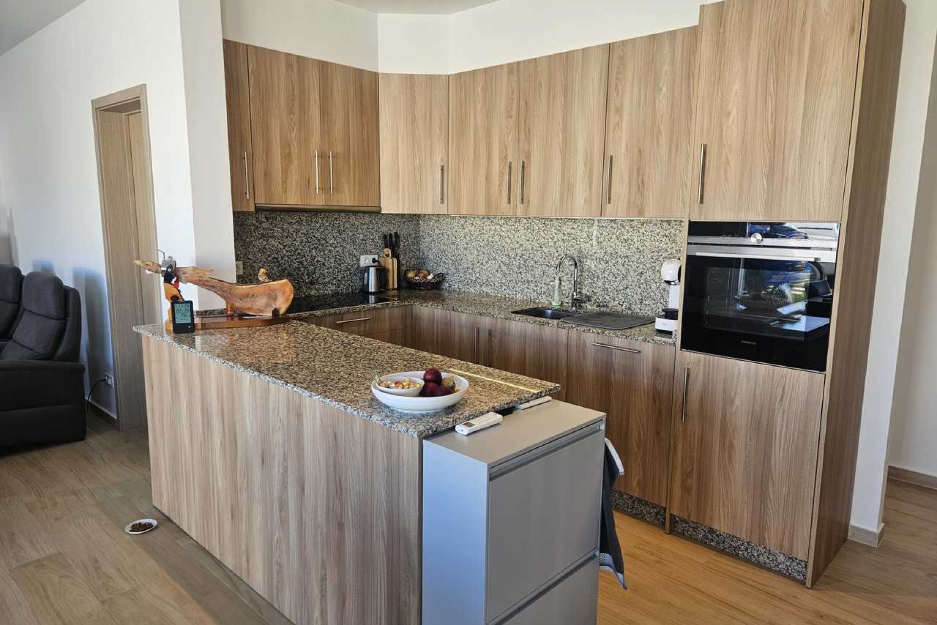 Återförsäljning - Villa -
Torrevieja - Costa Blanca