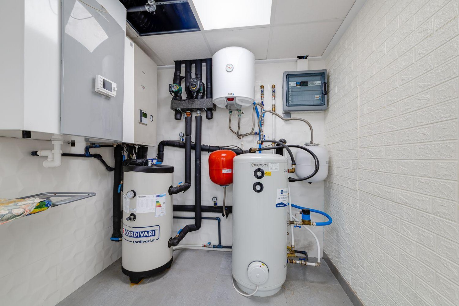 Återförsäljning - Villa -
Torrevieja - Costa Blanca