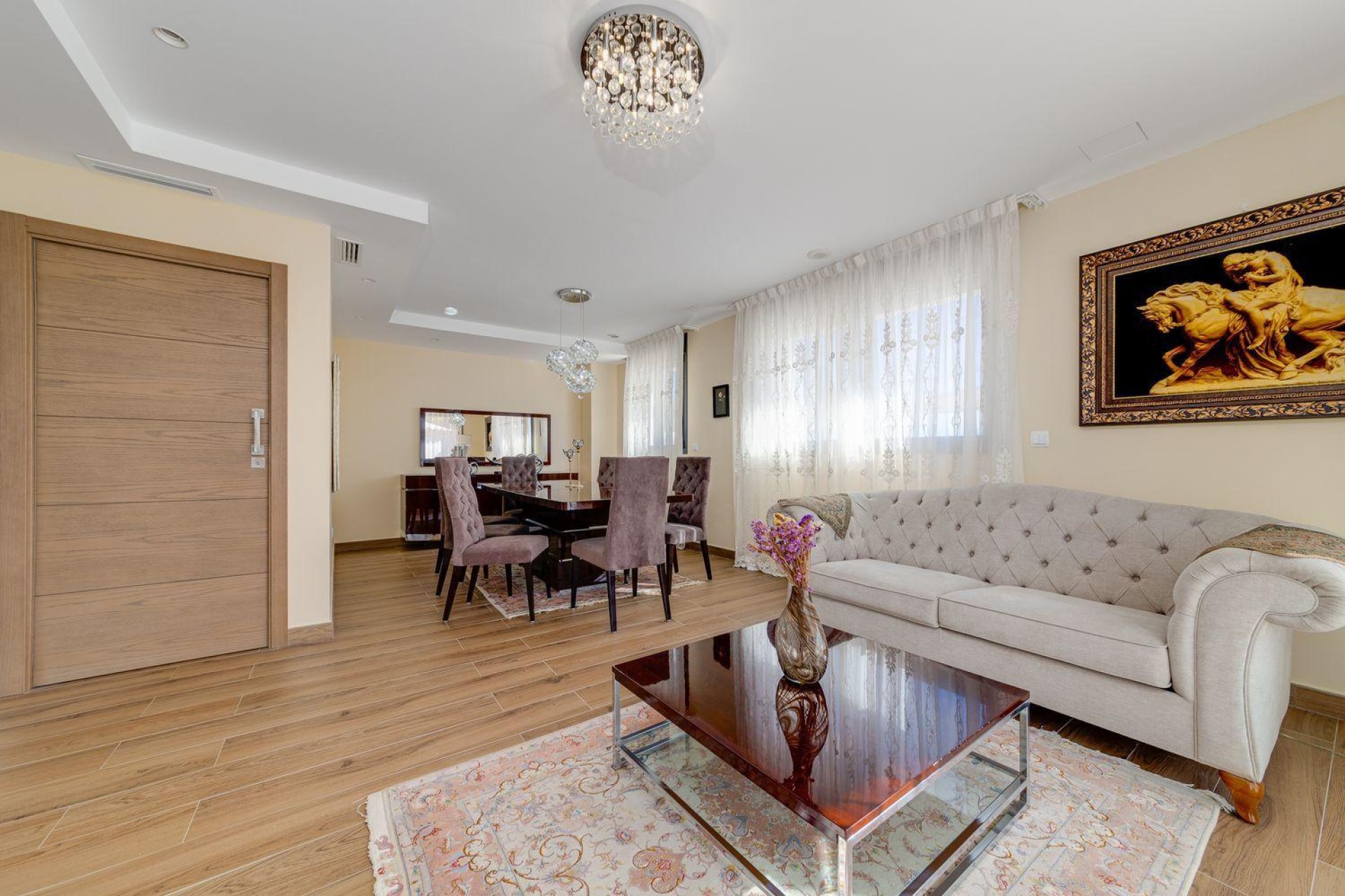 Återförsäljning - Villa -
Torrevieja - Costa Blanca