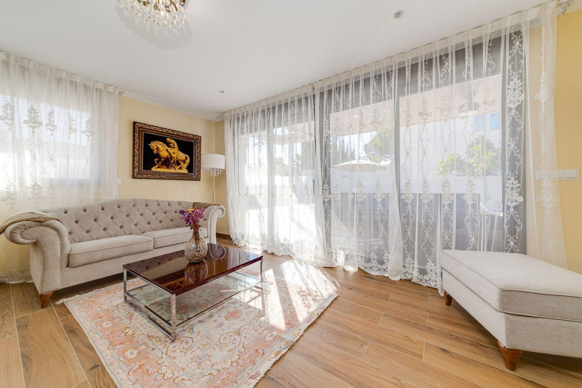 Återförsäljning - Villa -
Torrevieja - Costa Blanca