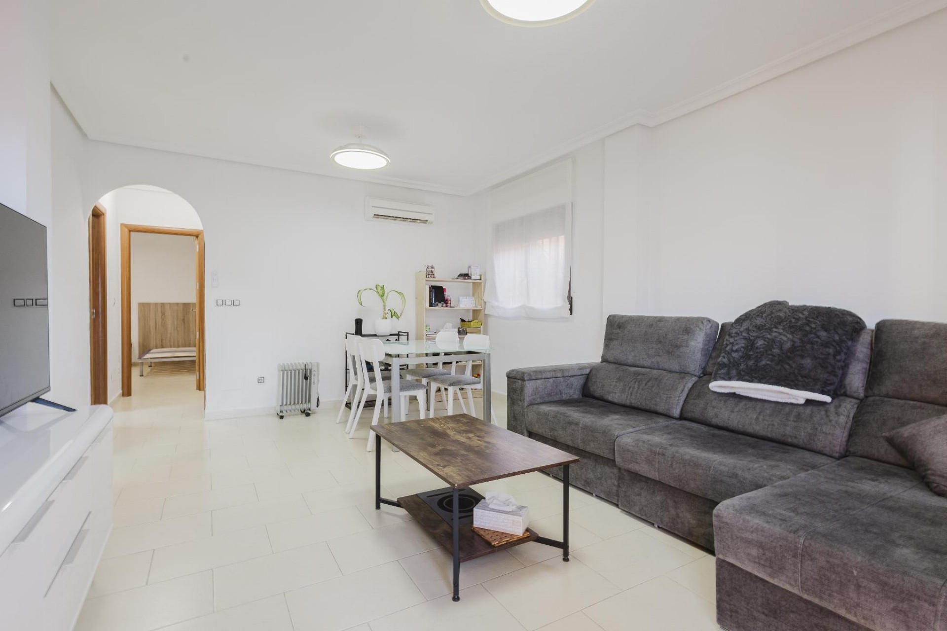 Återförsäljning - Villa -
Torrevieja - Costa Blanca