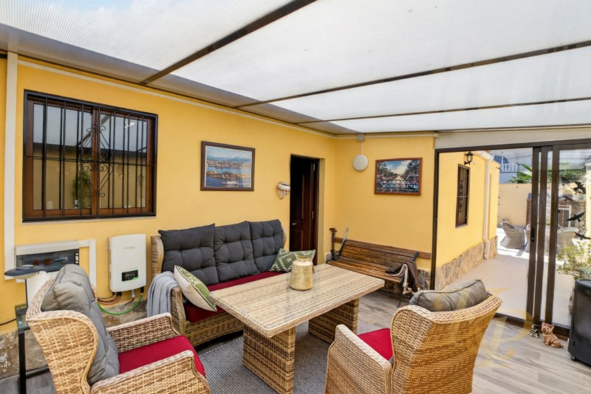Återförsäljning - Villa -
Torrevieja - Costa Blanca