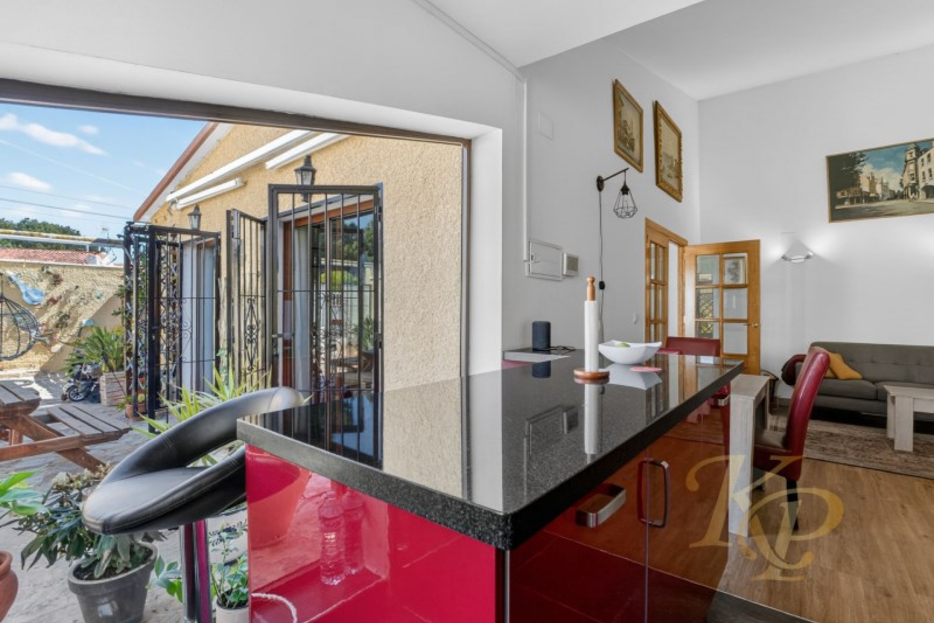 Återförsäljning - Villa -
Torrevieja - Costa Blanca