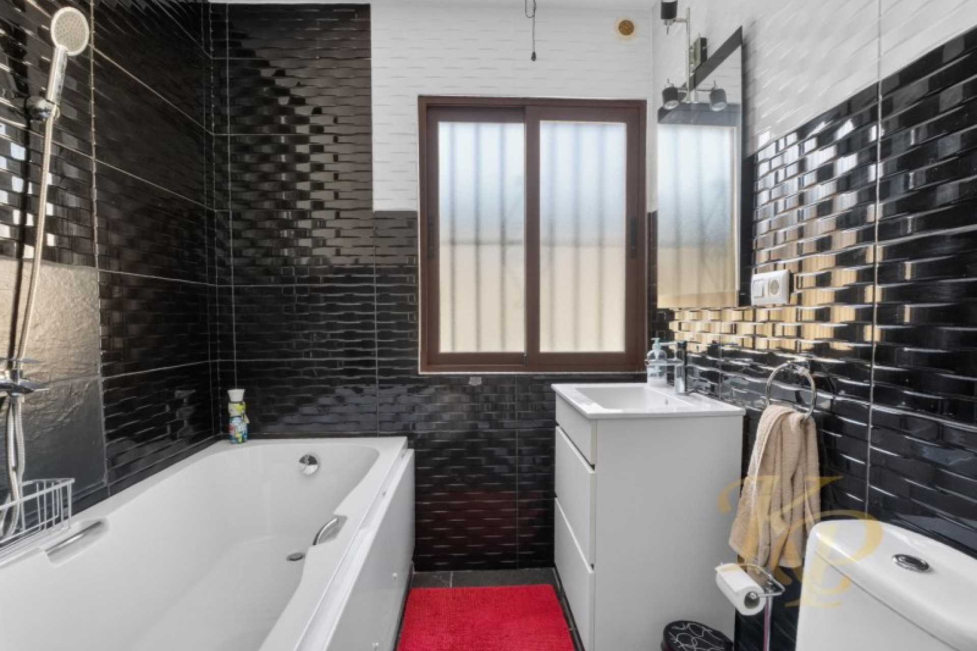 Återförsäljning - Villa -
Torrevieja - Costa Blanca