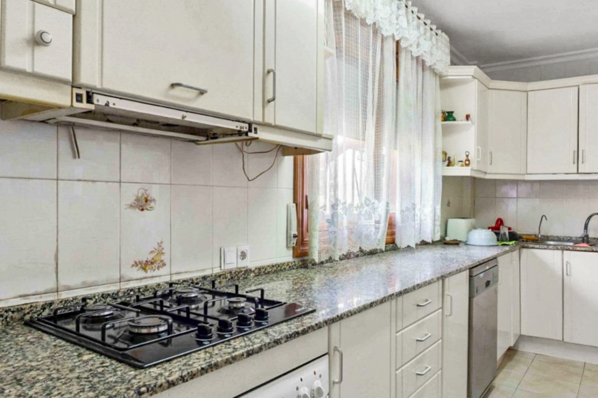 Återförsäljning - Villa -
Torrevieja - Costa Blanca