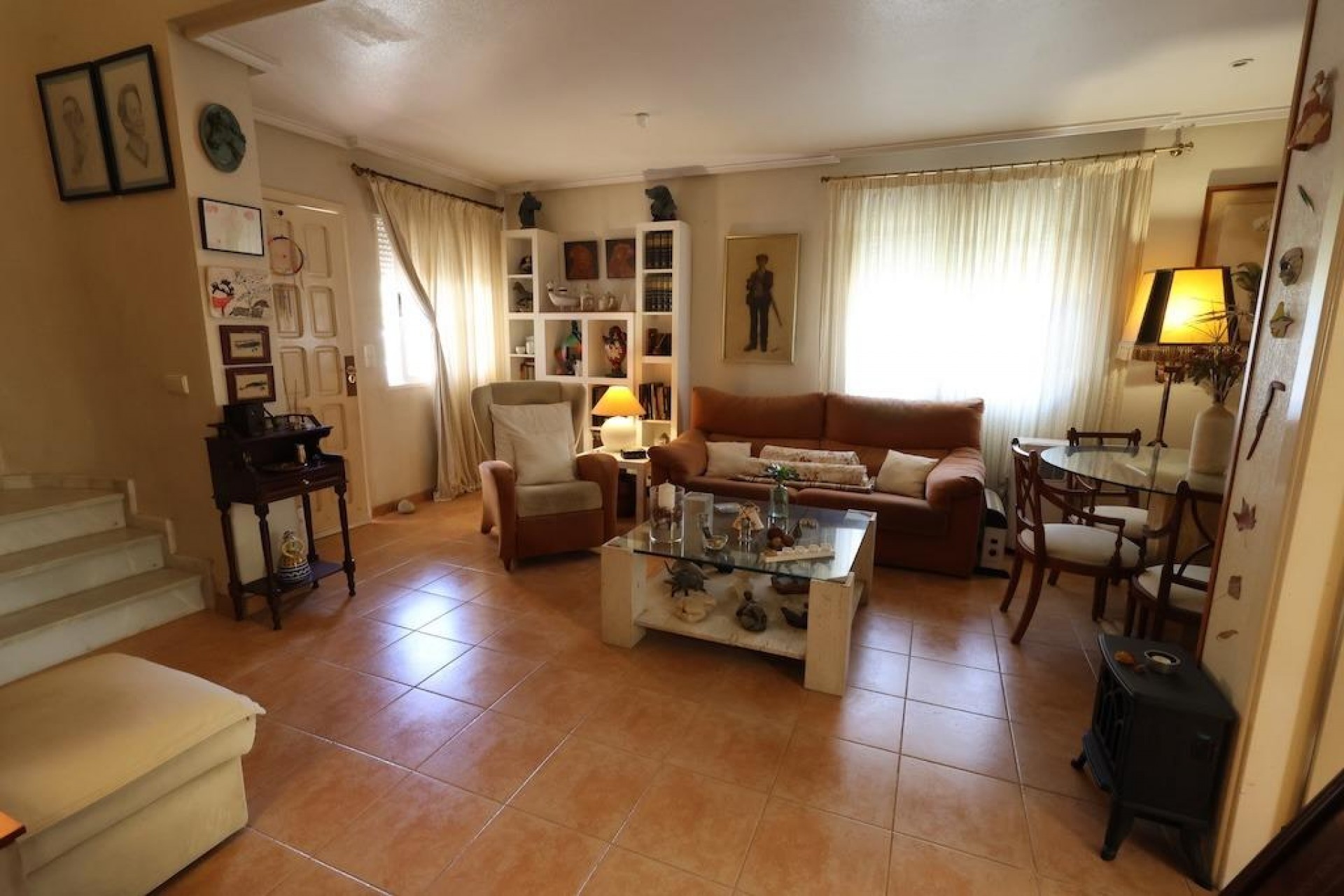 Återförsäljning - Villa -
Torrevieja - Costa Blanca