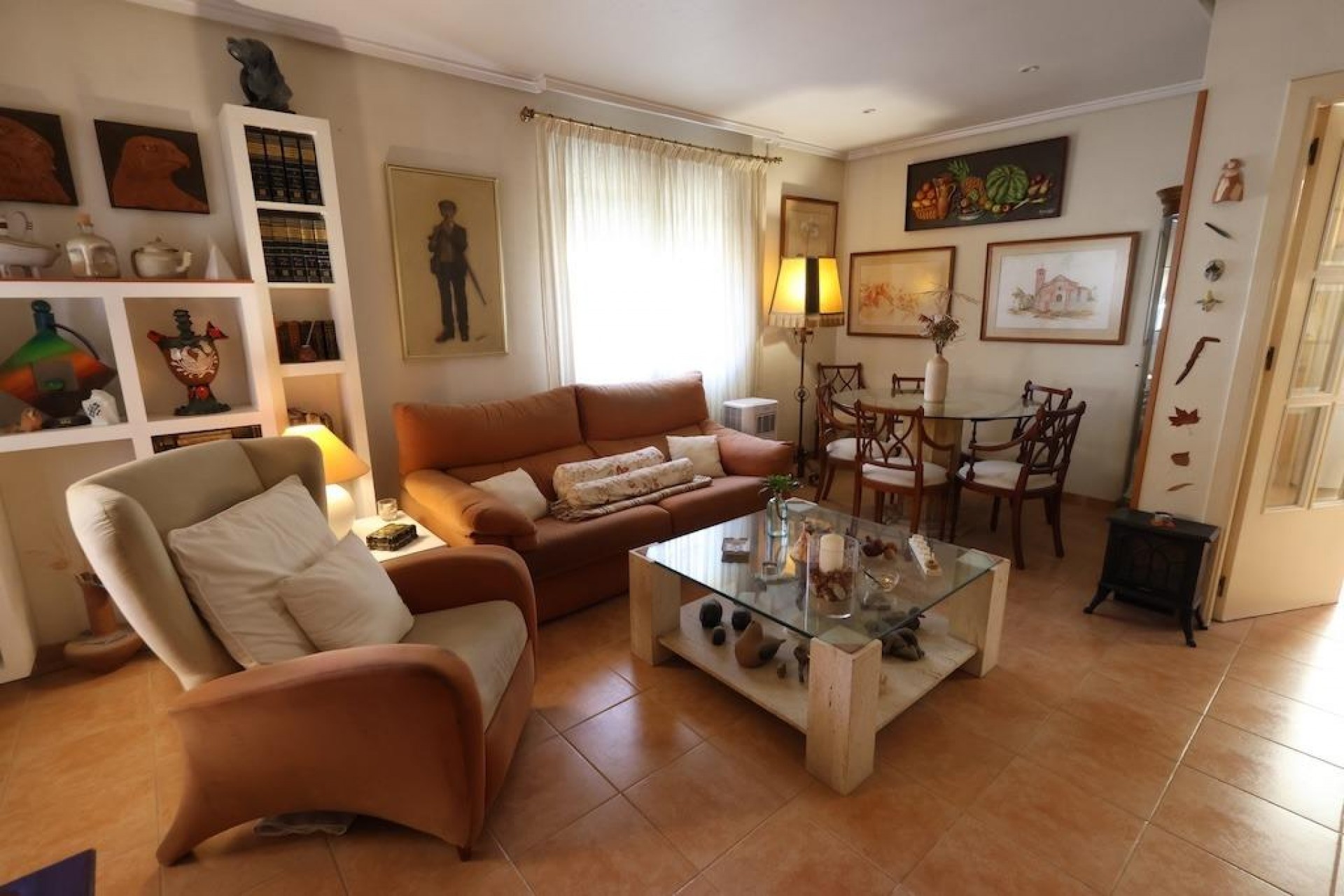 Återförsäljning - Villa -
Torrevieja - Costa Blanca
