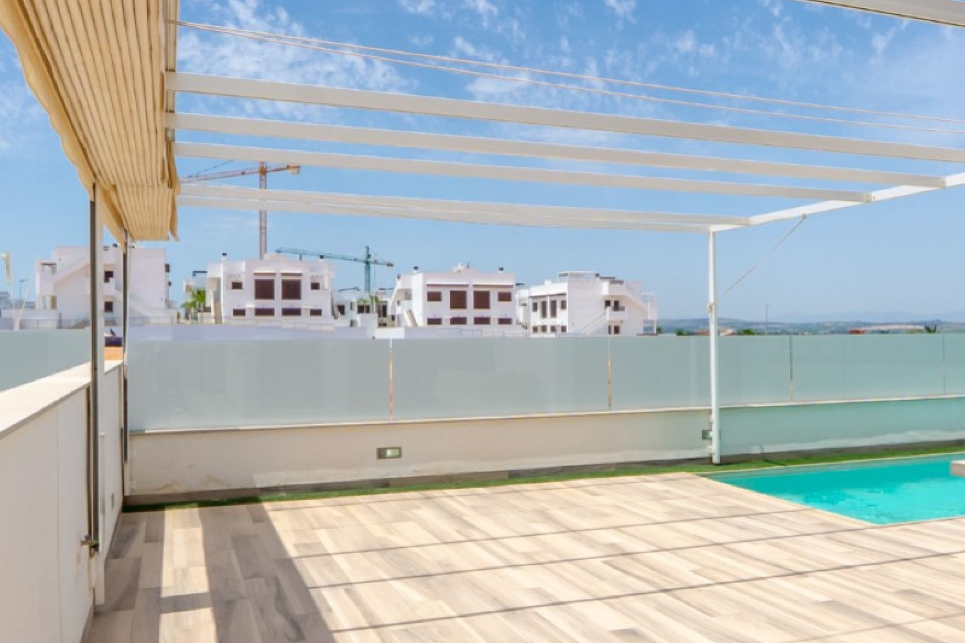 Återförsäljning - Villa -
Torrevieja - Costa Blanca