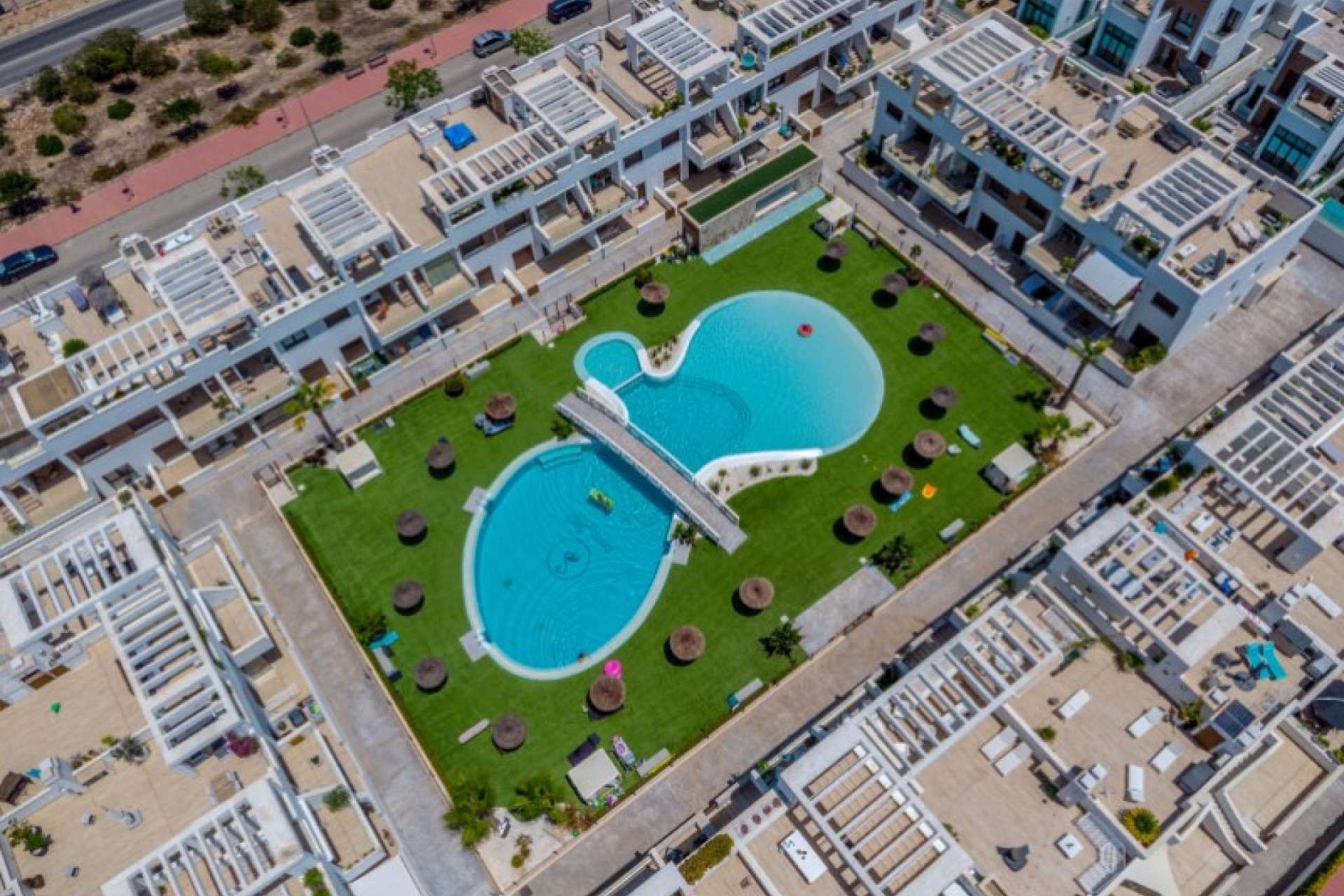 Återförsäljning - Villa -
Torrevieja - Costa Blanca