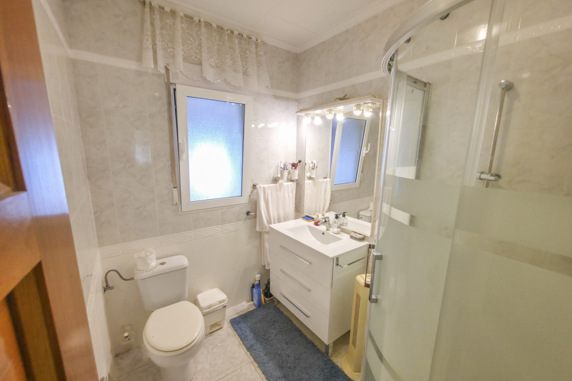 Återförsäljning - Villa -
Torrevieja - Costa Blanca