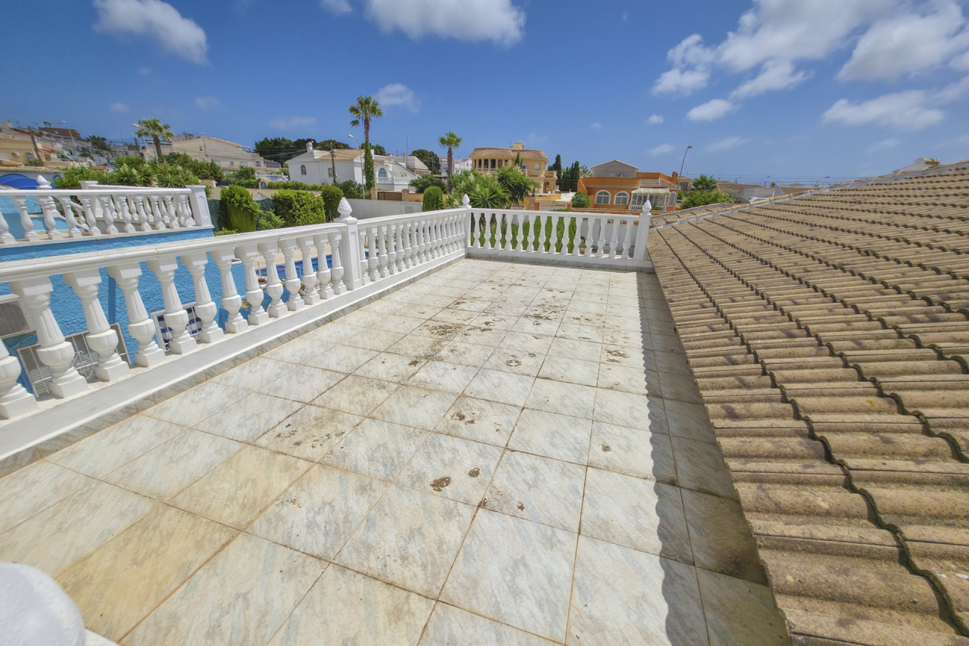 Återförsäljning - Villa -
Torrevieja - Costa Blanca