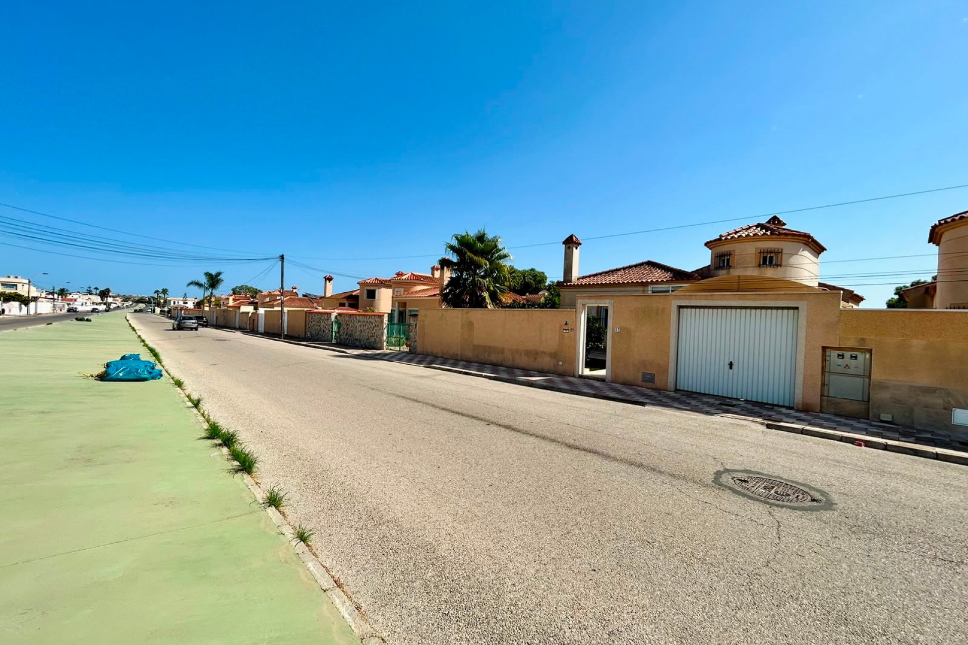 Återförsäljning - Villa -
Torrevieja - Costa Blanca