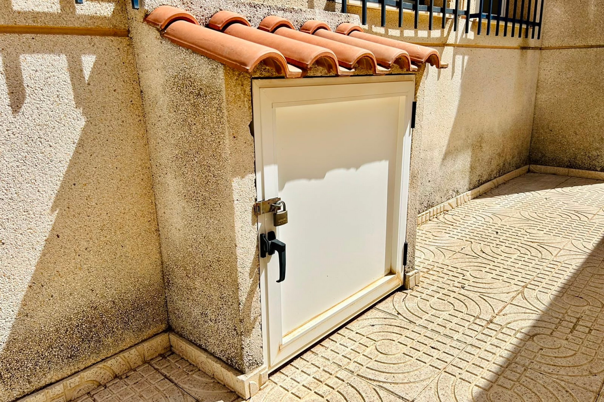 Återförsäljning - Villa -
Torrevieja - Costa Blanca