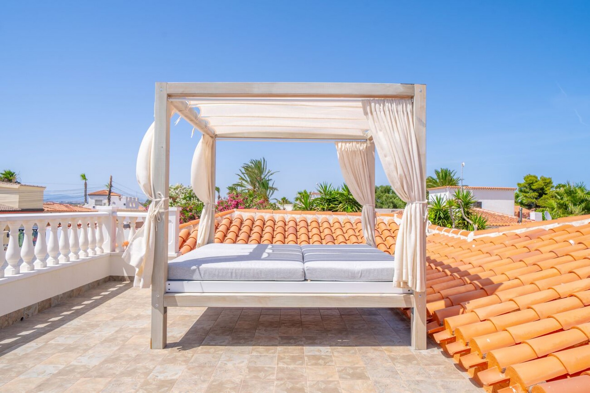 Återförsäljning - Villa -
Torrevieja - Costa Blanca