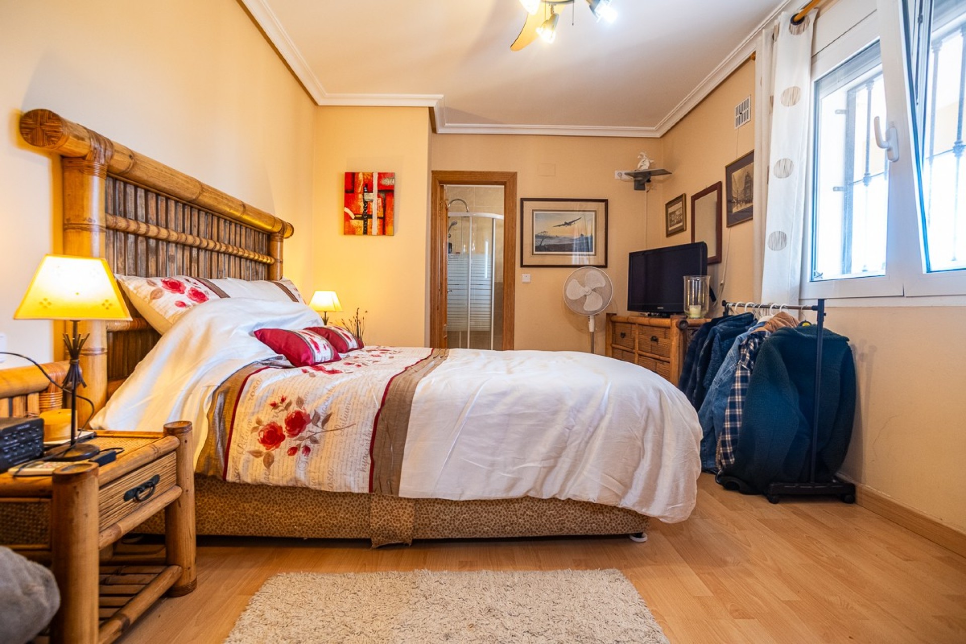 Återförsäljning - Villa -
Torrevieja - Costa Blanca