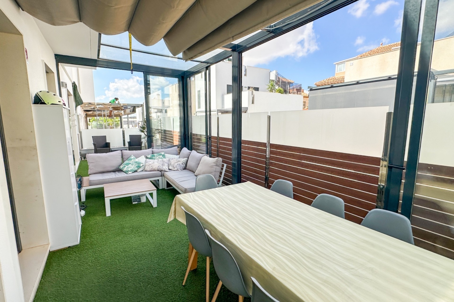 Återförsäljning - Villa -
Torrevieja - Costa Blanca