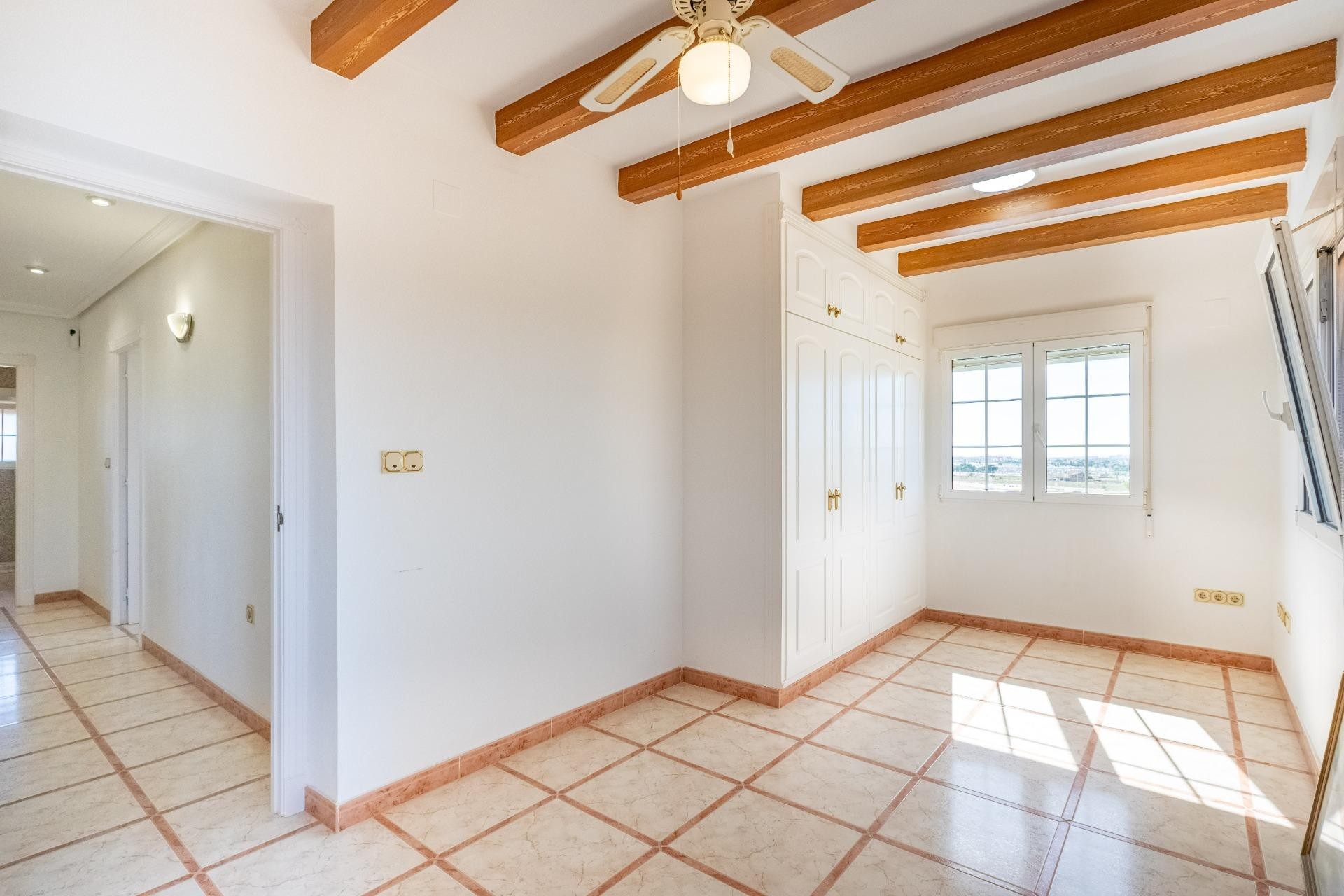 Återförsäljning - Villa -
Torrevieja - El Chaparral