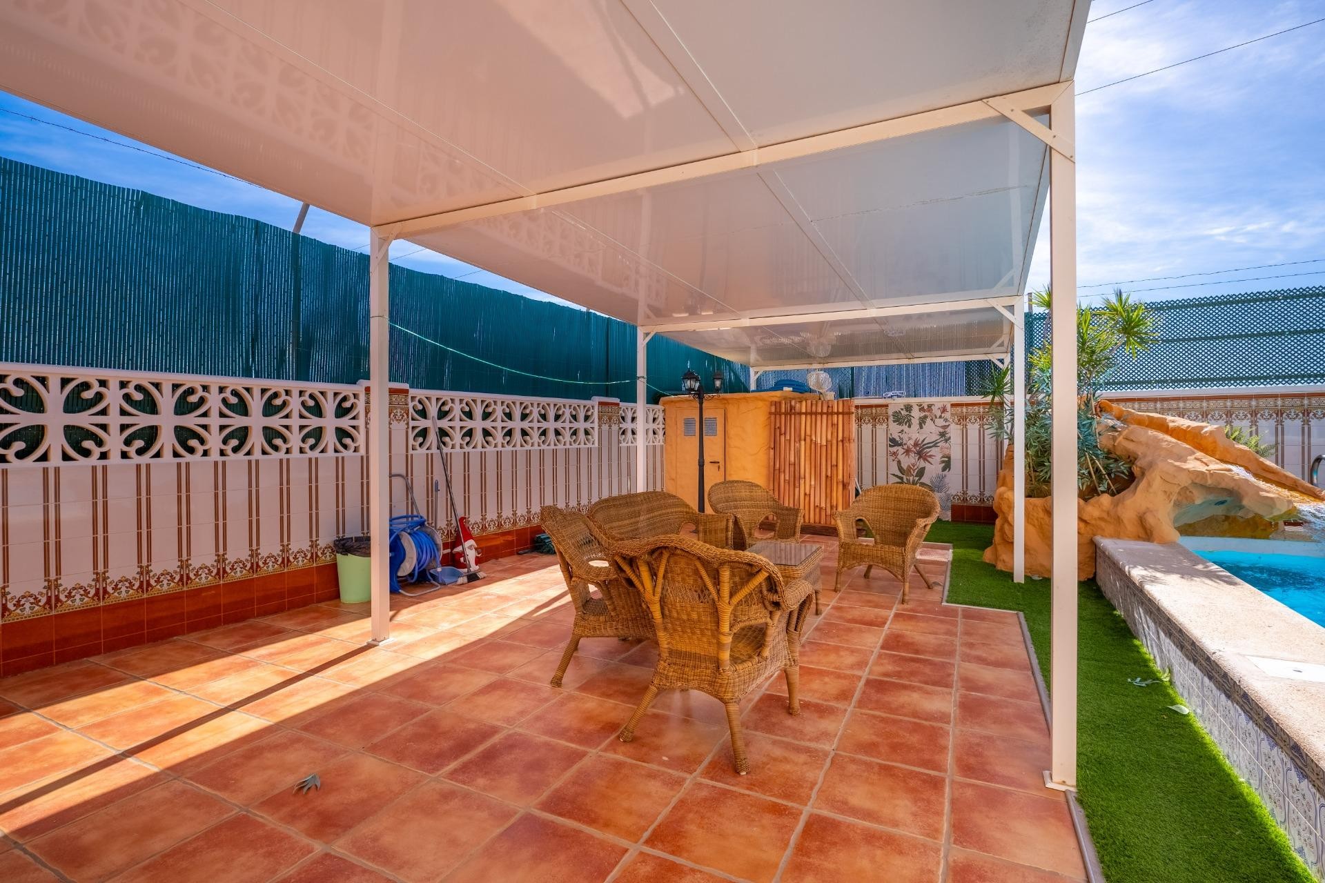 Återförsäljning - Villa -
Torrevieja - El Chaparral