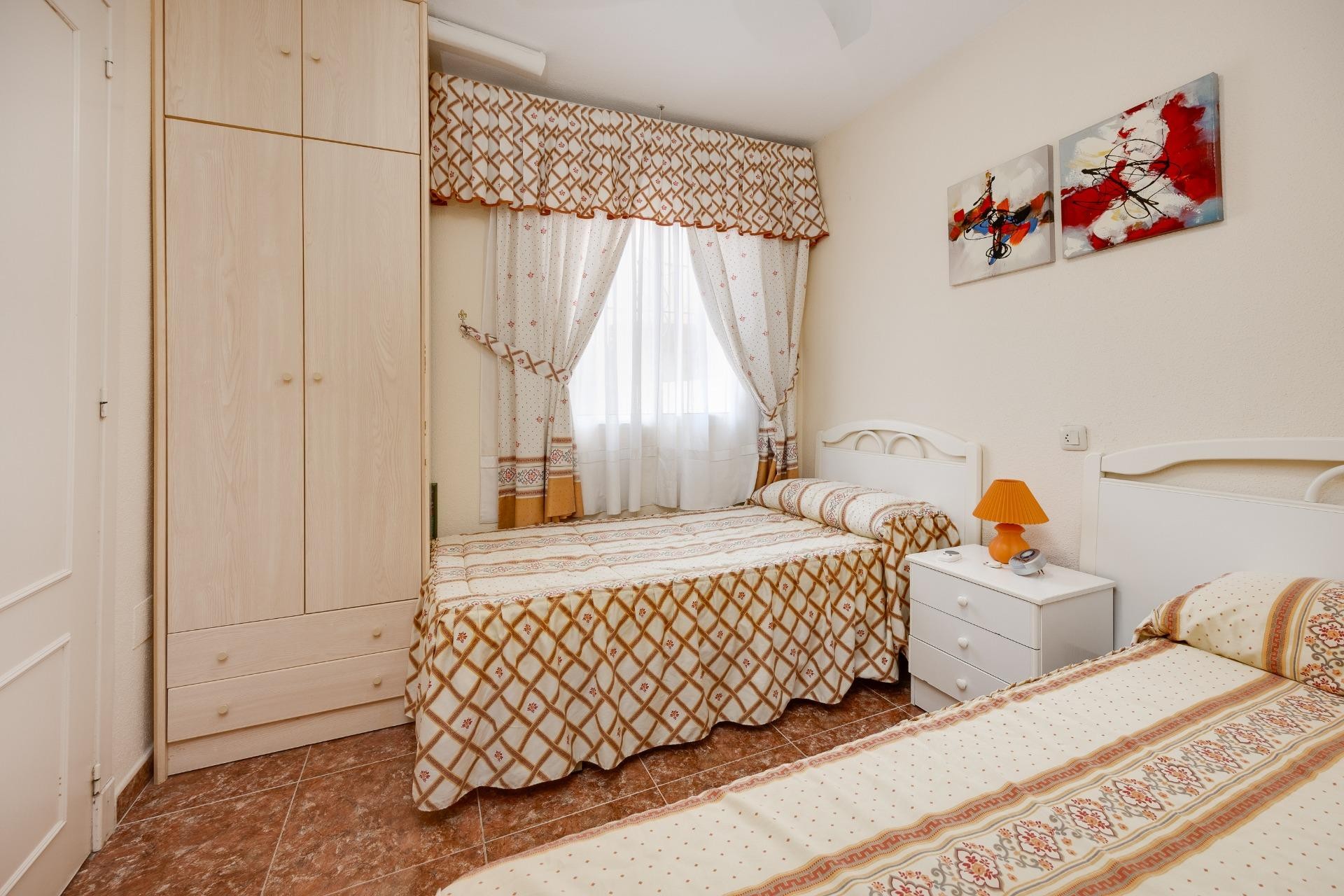 Återförsäljning - Villa -
Torrevieja - El Limonar