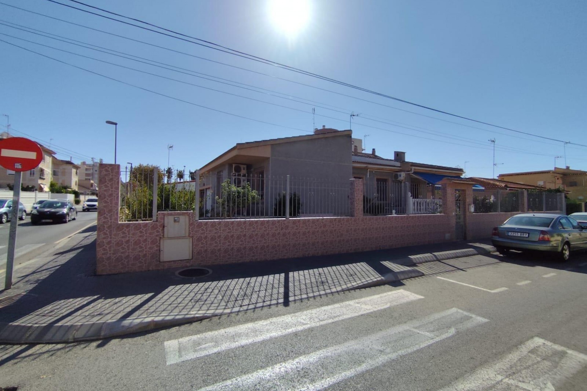 Återförsäljning - Villa -
Torrevieja - Estacion De Autobuses