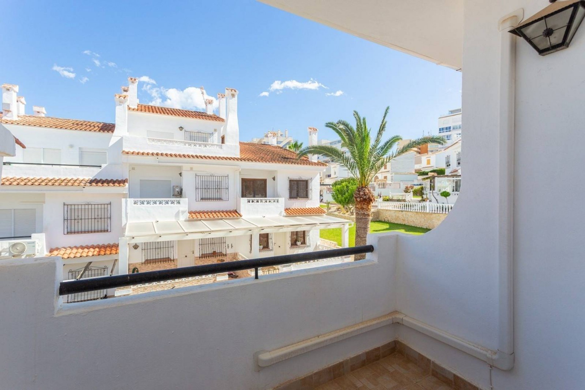 Återförsäljning - Villa -
Torrevieja - La Mata