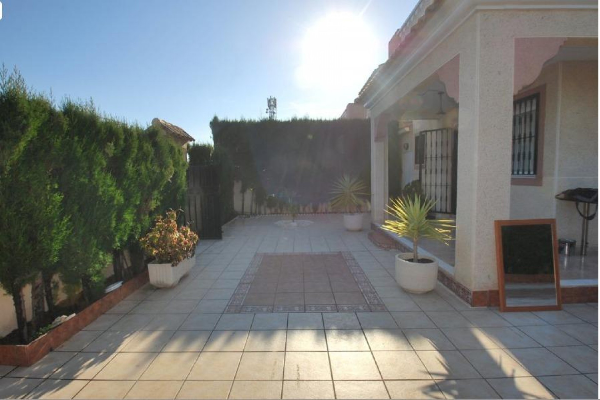 Återförsäljning - Villa -
Torrevieja - La Siesta - El Salado - Torreta