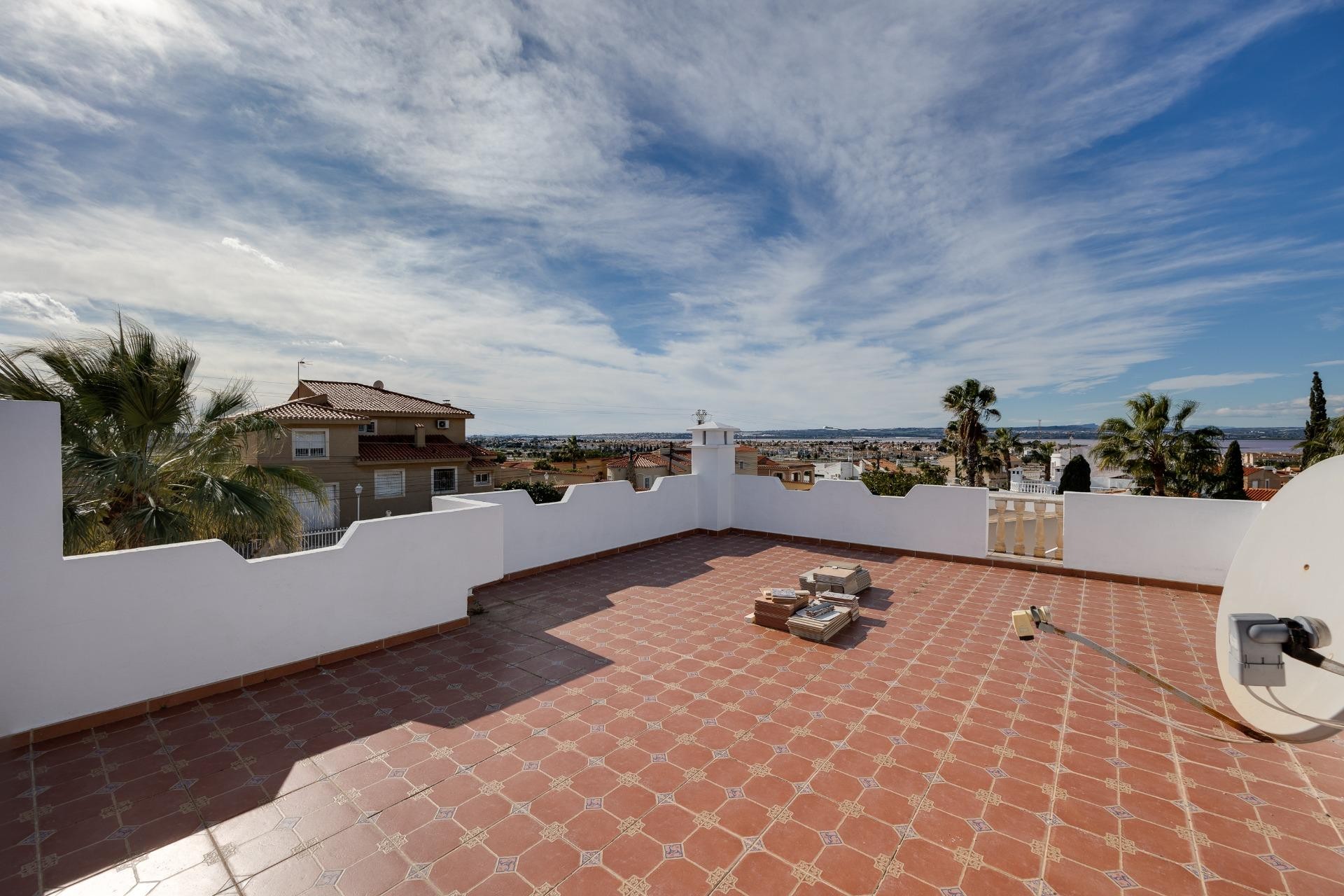 Återförsäljning - Villa -
Torrevieja - La Siesta - El Salado - Torreta