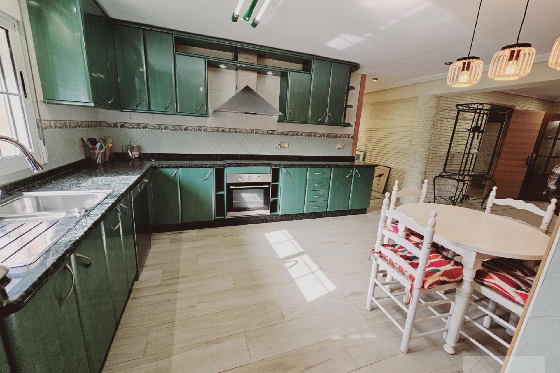 Återförsäljning - Villa -
Torrevieja - La Siesta - El Salado - Torreta