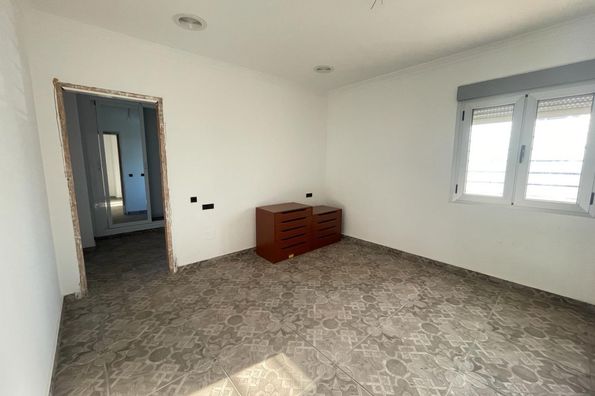 Återförsäljning - Villa -
Torrevieja - La Siesta - El Salado - Torreta