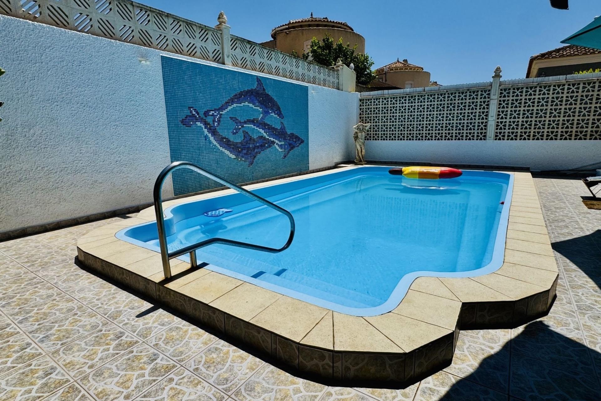 Återförsäljning - Villa -
Torrevieja - La Siesta - El Salado - Torreta