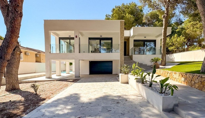 Återförsäljning - Villa -
Torrevieja - Los Balcones - Los Altos del Edén