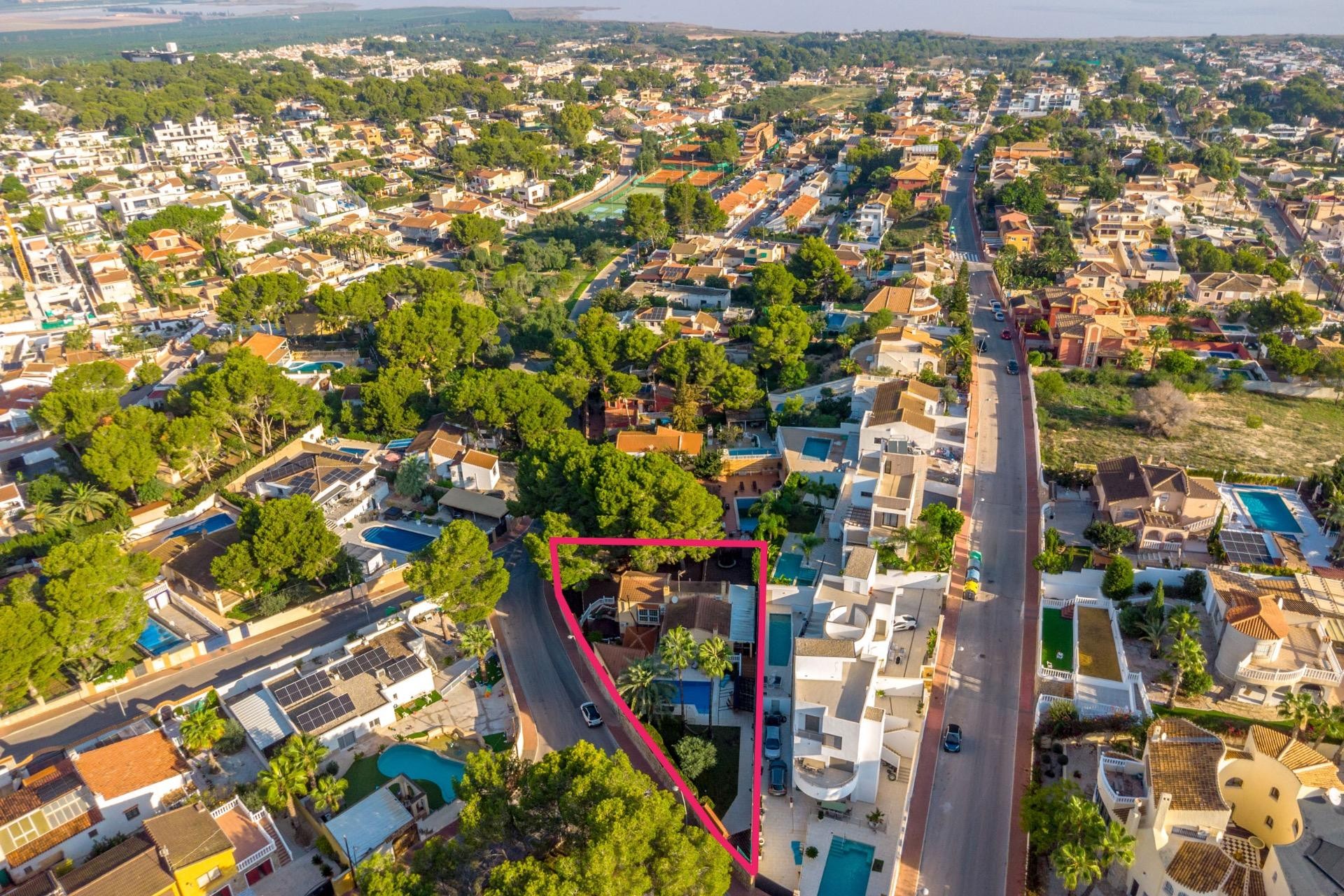 Återförsäljning - Villa -
Torrevieja - Los Balcones
