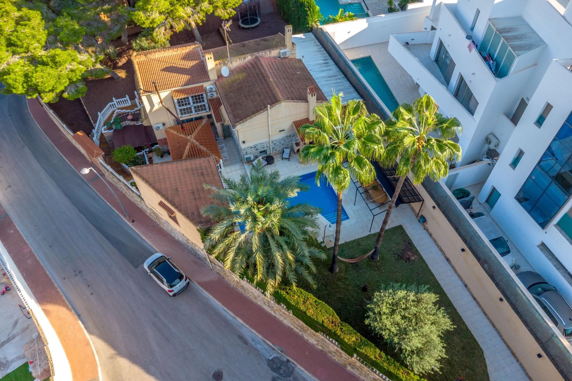 Återförsäljning - Villa -
Torrevieja - Los Balcones
